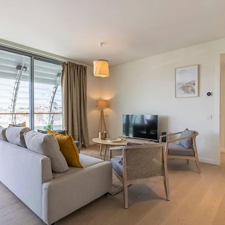 Prata Riverside Viii By Innkeeper