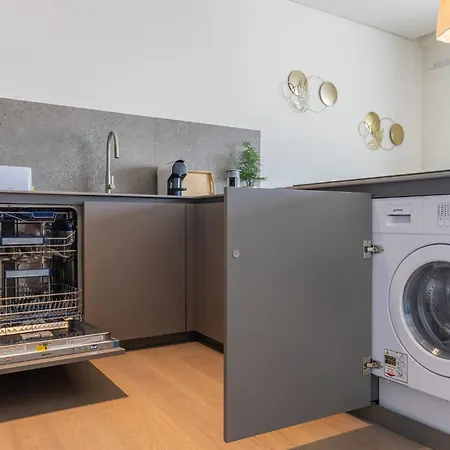 Prata Riverside Viii By Innkeeper